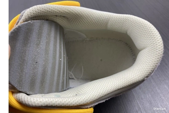 O-W DJ0950-109 39 Nike Low Dunk Lot 0306